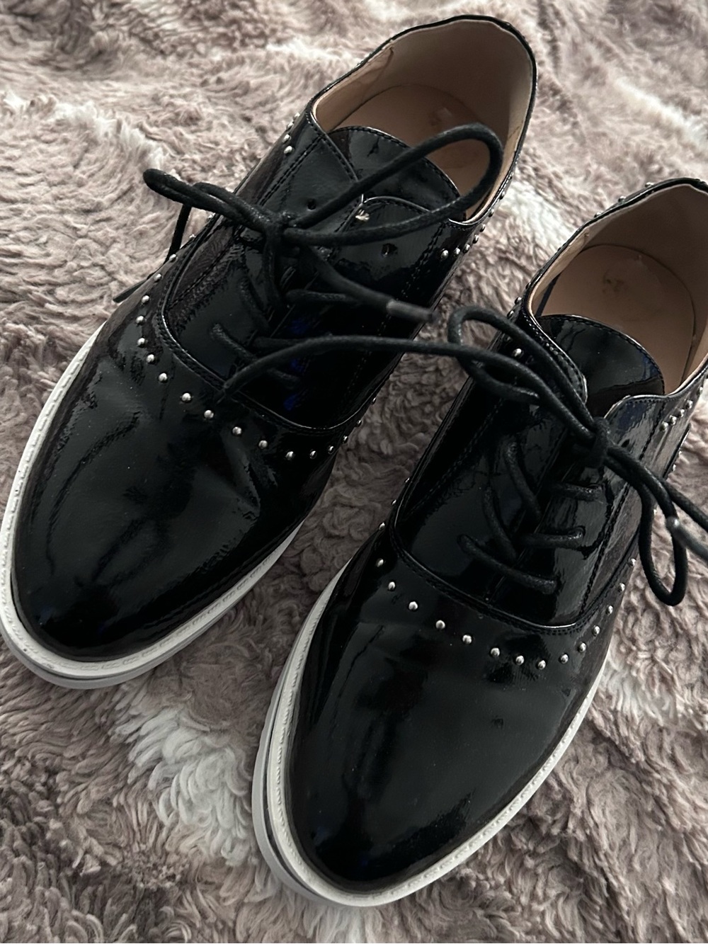 Madden Girl Black Patent Platform Oxford Loafers with White Sole - Picture 2 of 6